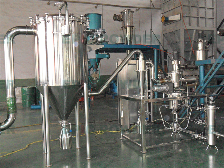 大型对喷式气流磨